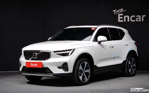 Volvo XC40 2024 buy in Moscow