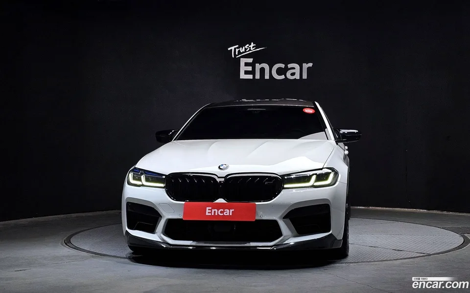 BMW M5 M5 2023 — миниатюра 3