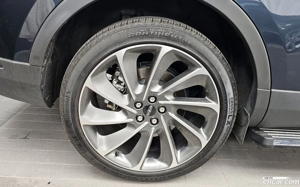 Lincoln 1 2.7 202A AWD 2022 — миниатюра 5
