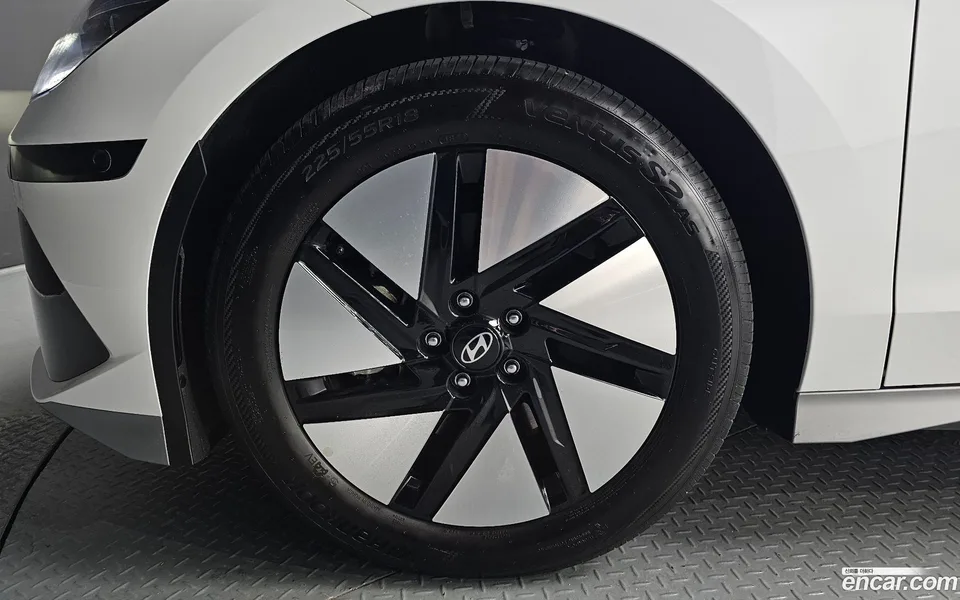 Hyundai Ioniq 6 2023 — миниатюра 5
