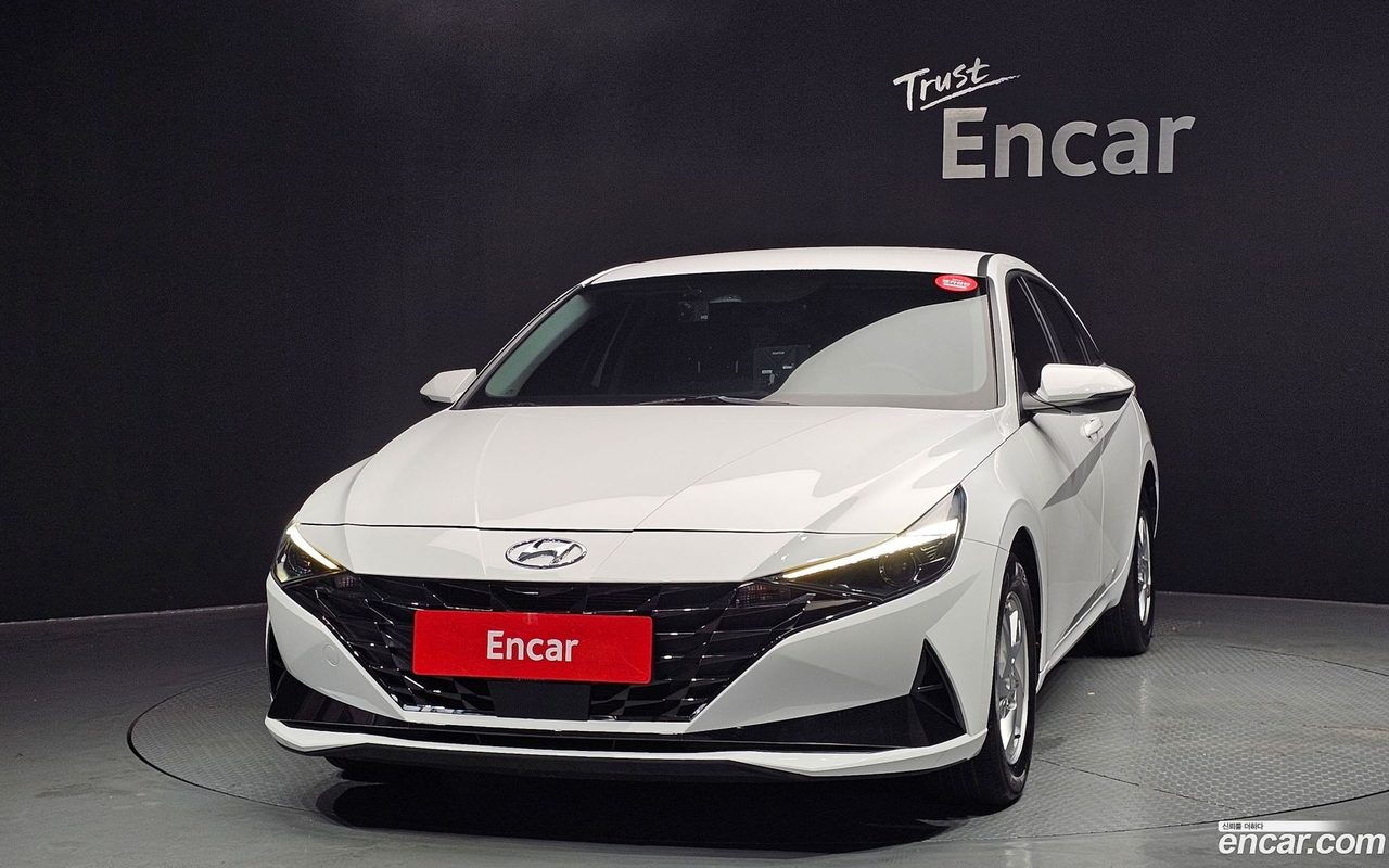 Hyundai Avante 2022 — 3