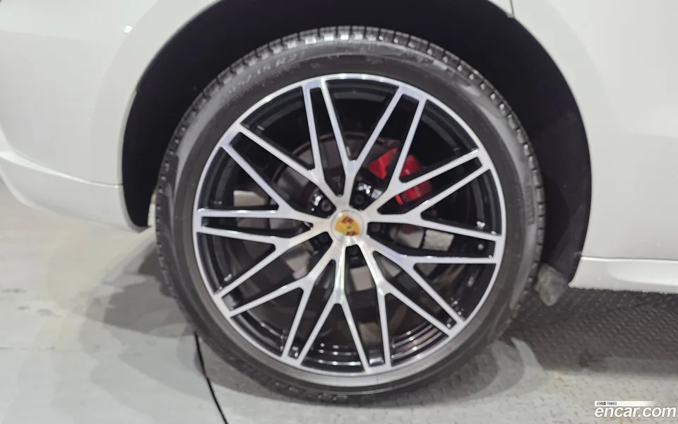 Porsche Macan 2.9 S 2023 — миниатюра 5