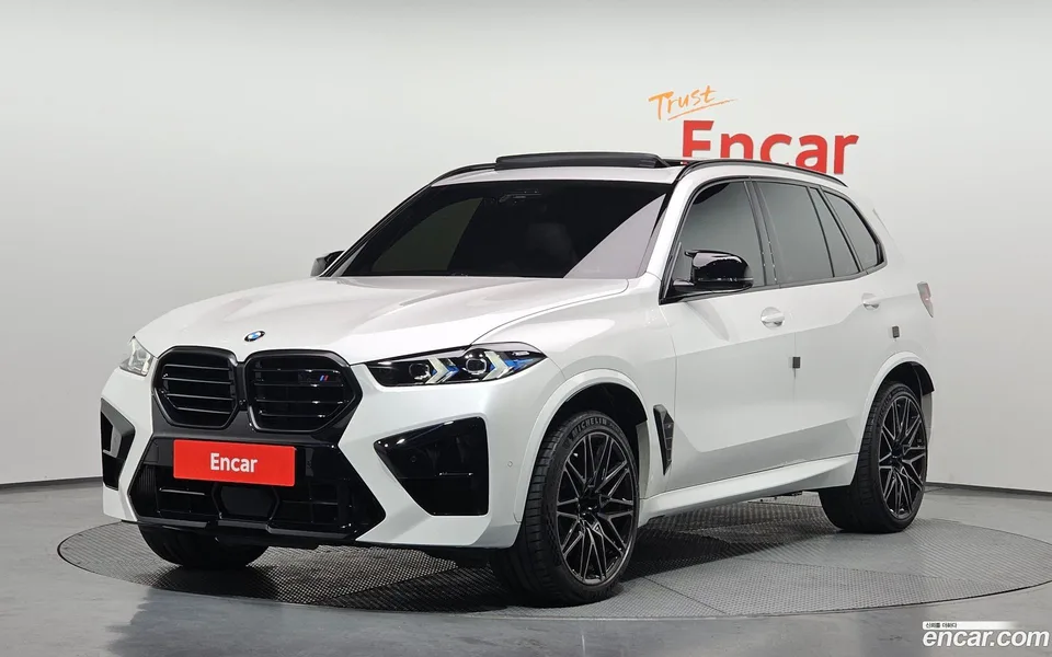 BMW X5M 4.4 2025 — фото 1, купить с доставкой в Москву