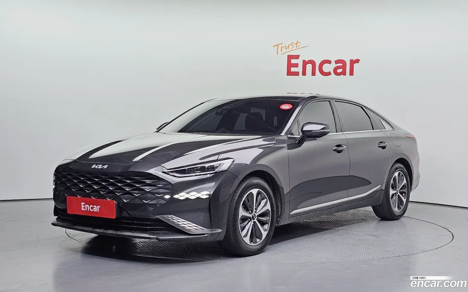 Kia K8 Hybrid 2022