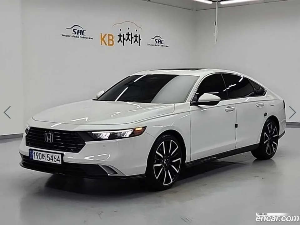 Honda Accord 2.0 2023 — фото 1, купить с доставкой в Москву