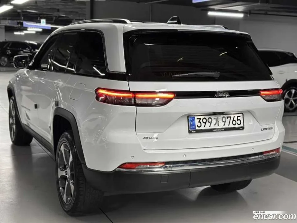 Jeep Grand Cherokee 3.6 2023 — миниатюра 4