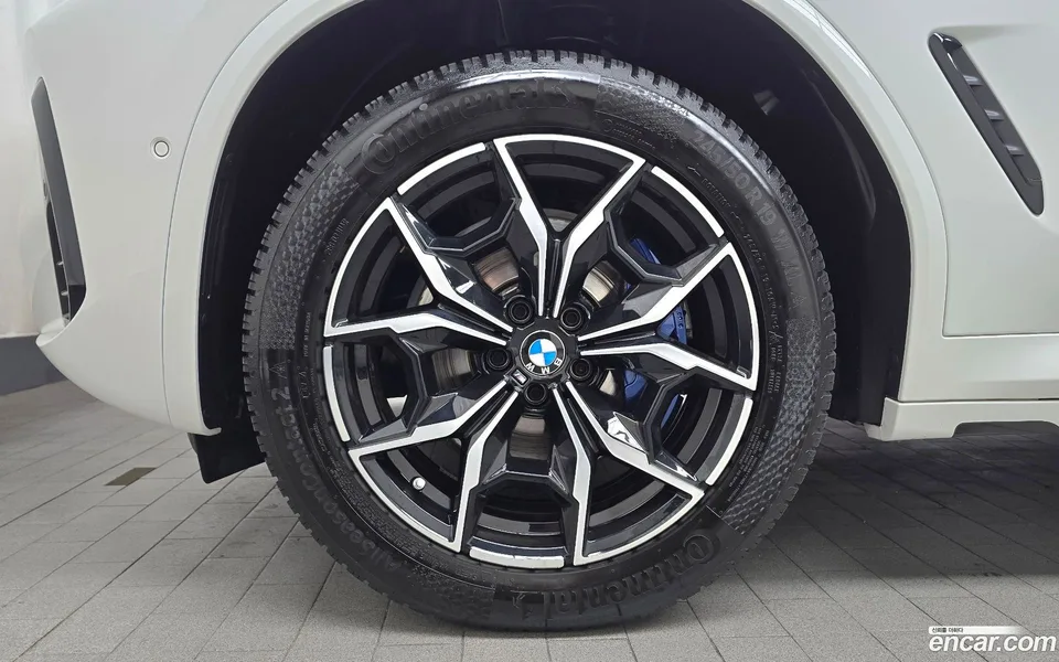 BMW X4 xDrive20i M 2024 — миниатюра 5