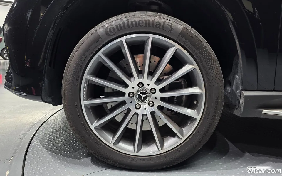 Mercedes-Benz GLE-Class GLE450d 4MATIC 2023 — миниатюра 5