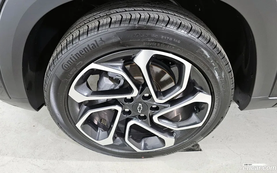 Chevrolet Trax Crossover 1.2 RS 2024 — миниатюра 2