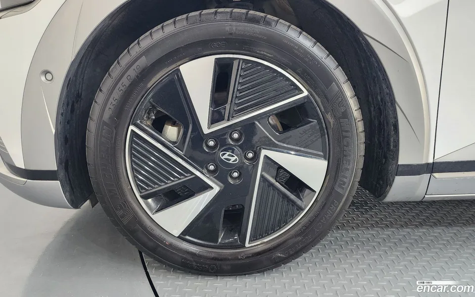 Hyundai Ioniq 5 2024 — миниатюра 5