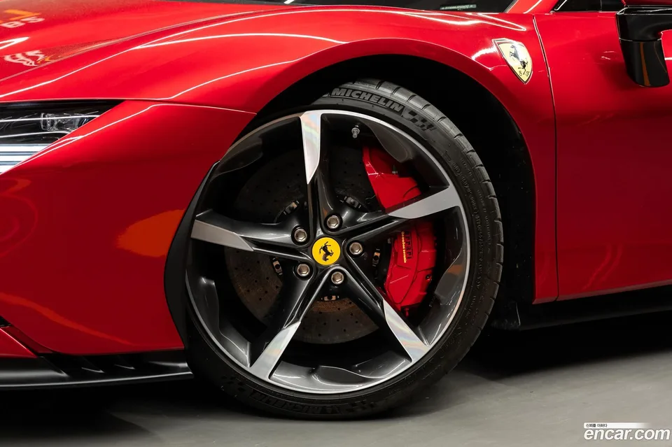 Ferrari SF90 Spider 4.0 2023 — миниатюра 5
