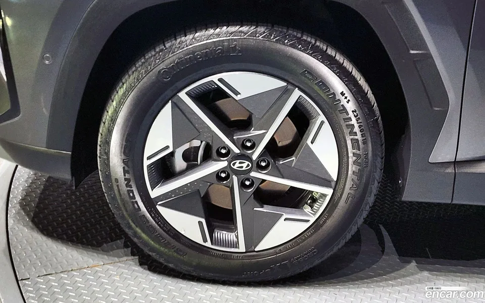Hyundai Tucson Hybrid NX4 HEV 1.6 2WD 2025 — миниатюра 5