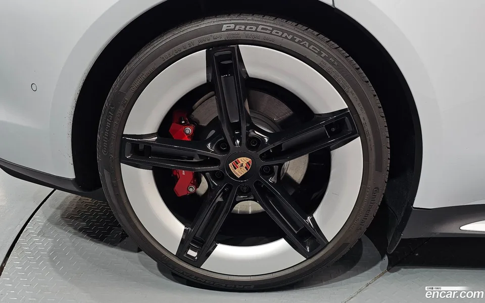 Porsche Taycan 4S 2026 — миниатюра 5