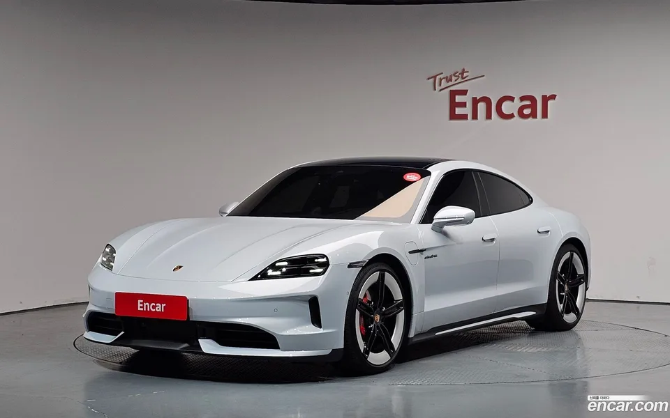 Porsche Taycan 4S 2026 — фото 1, купить с доставкой в Москву