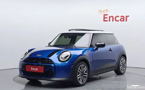 MINI Cooper C 2025 buy in Moscow