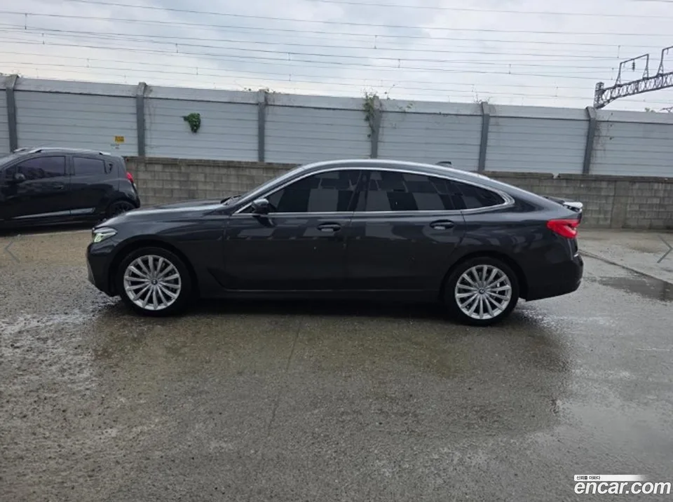 BMW 6 Series GT 630i xDrive 2024 — миниатюра 4
