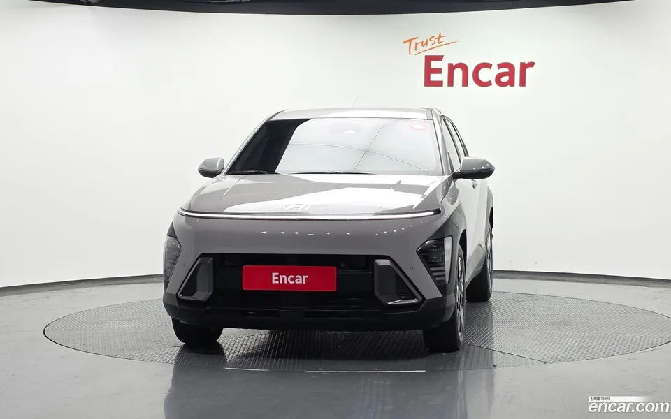 Hyundai Kona 1.6 2WD 2023 — миниатюра 3