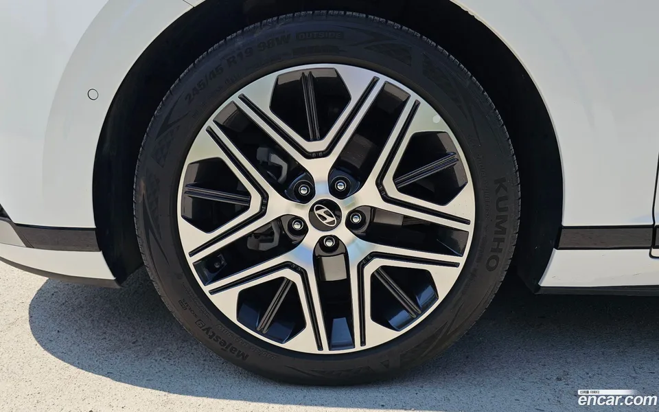 Hyundai Grandeur Hybrid 2024 — миниатюра 2