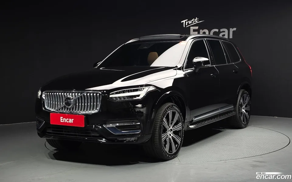 Volvo XC90 2025