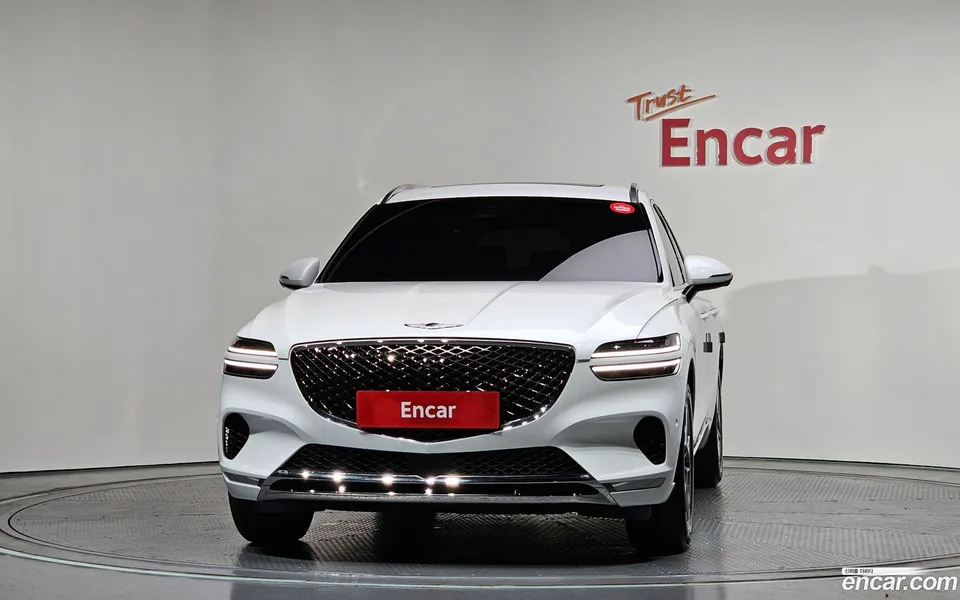 Genesis GV70 2.5T 2WD 2023 — миниатюра 3