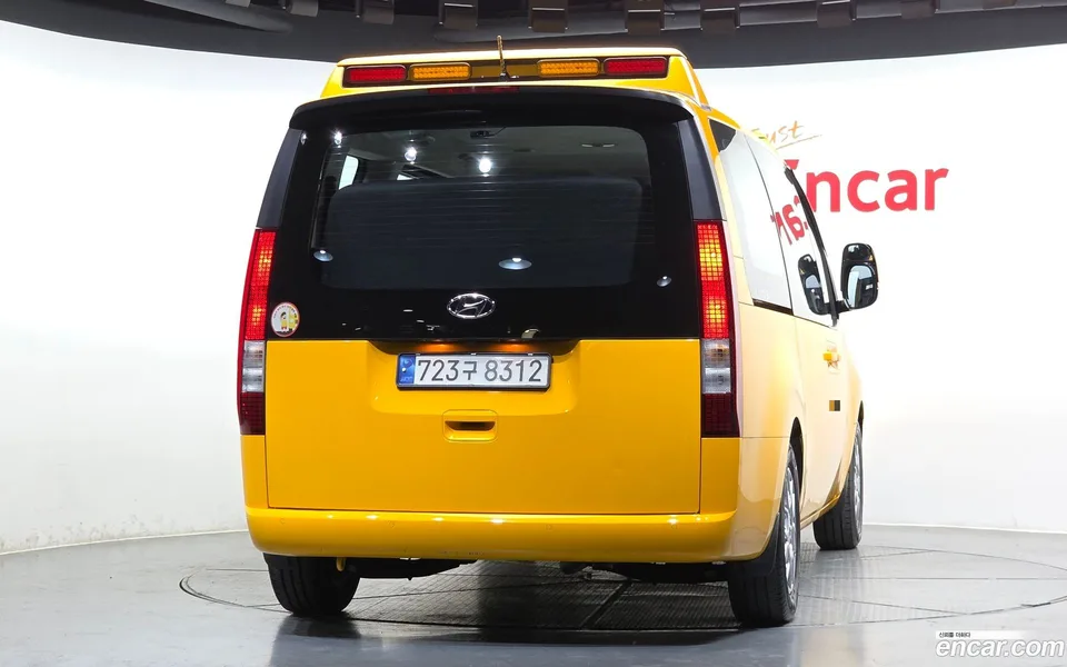 Hyundai Staria L3.5 2022 — миниатюра 4