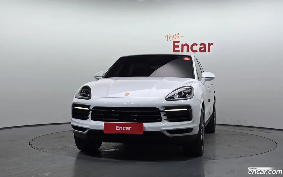 Porsche Cayenne 3.0 E- 2023 — миниатюра 3