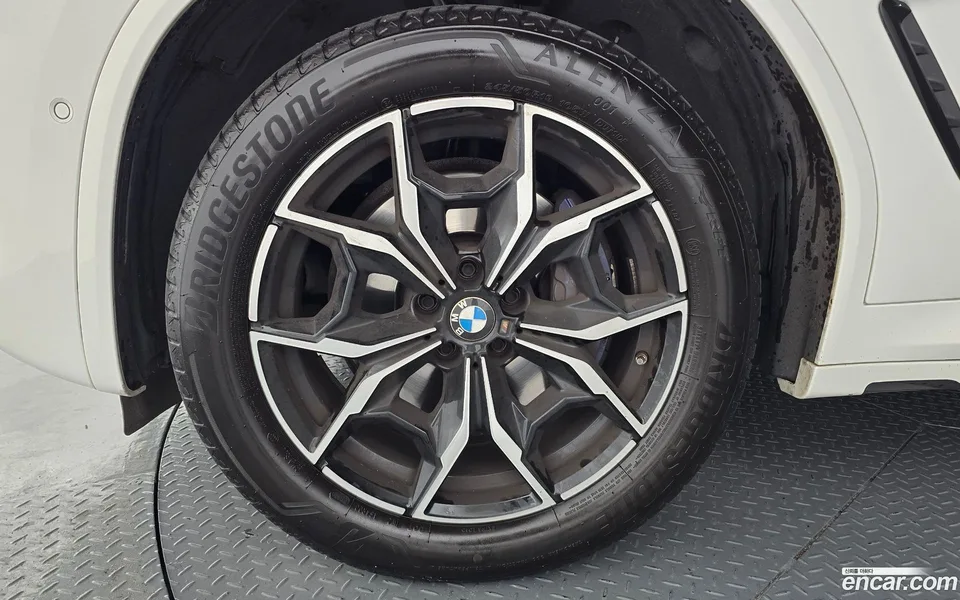BMW X4 xDrive20d M 2024 — миниатюра 5