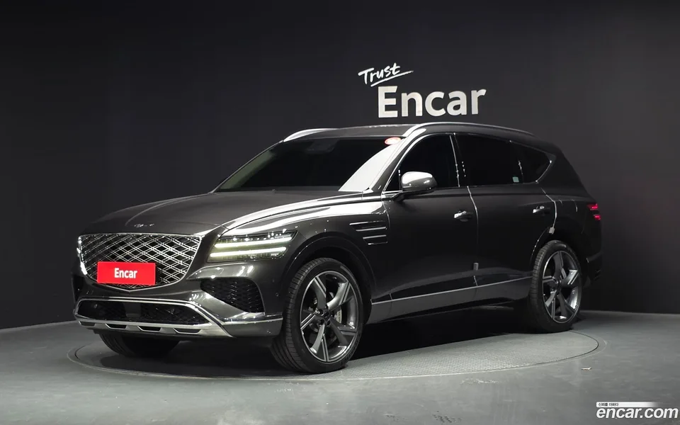 Genesis GV80 2.5T AWD 2024 — photo 1, buy with delivery to Moscow