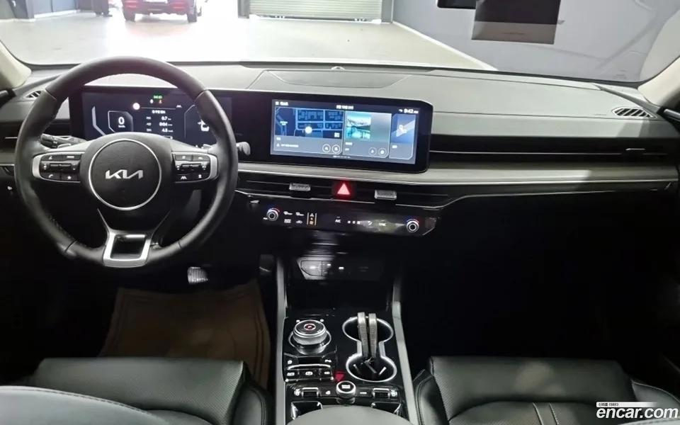 Kia K5 2.0 2025 — миниатюра 2