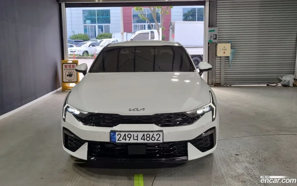 Kia K5 2.0 2025 — миниатюра 3