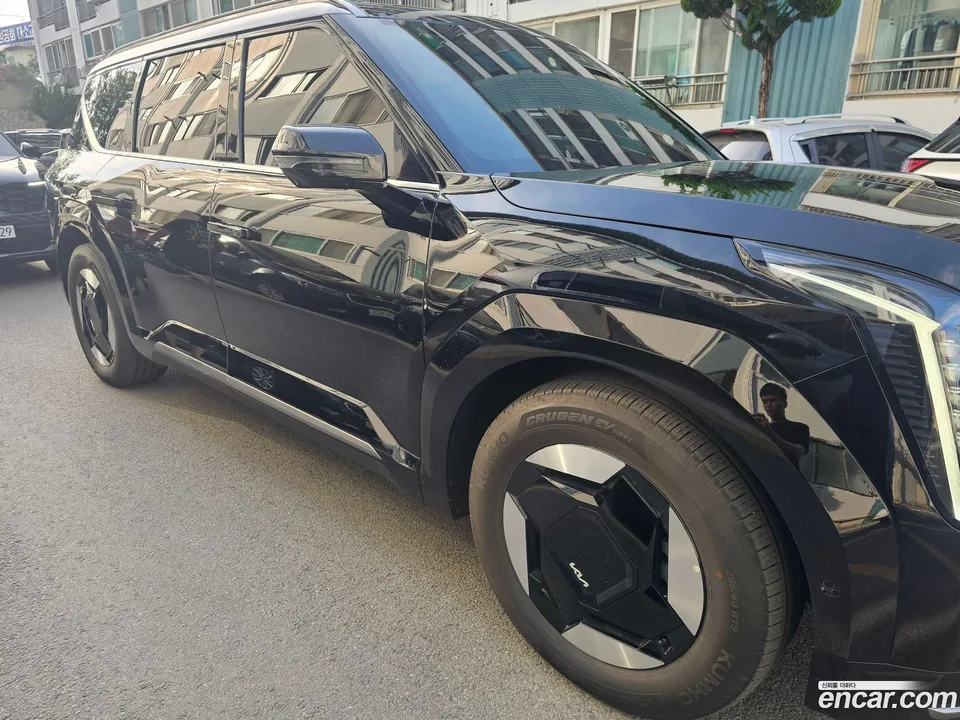 Kia EV9 4WD 2025 — миниатюра 3