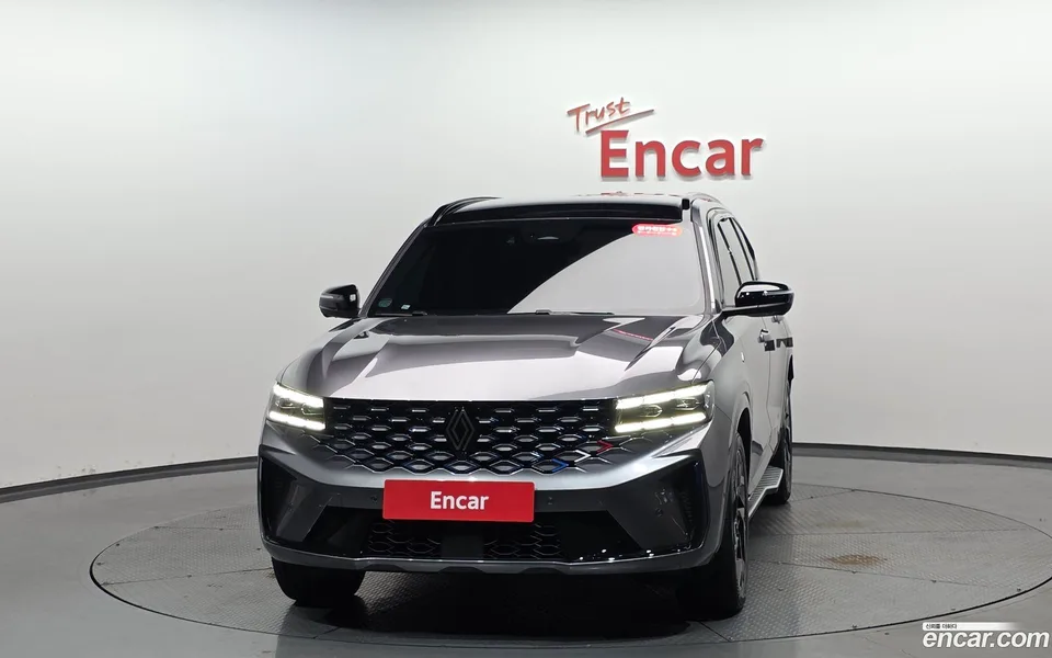 Renault Samsung Grand Koleos 1.5 E-TECH 2WD 2025 — миниатюра 3