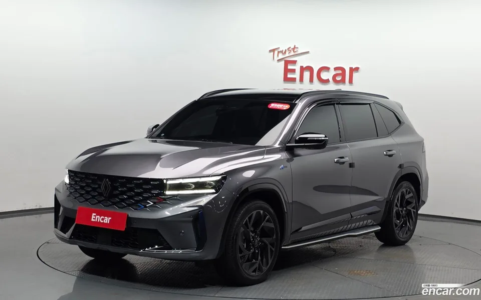 Renault Samsung Grand Koleos 1.5 E-TECH 2WD 2025 — фото 1, купить с доставкой в Москву