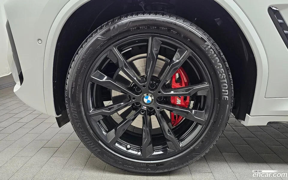 BMW X4 xDrive20i M 2025 — миниатюра 5