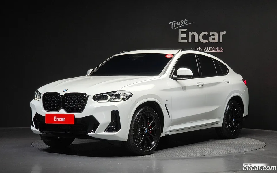 BMW X4 xDrive20i M 2025 — фото 1, купить с доставкой в Москву