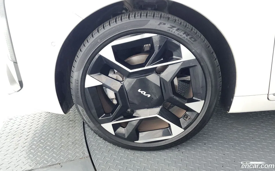 Kia K8 2.5 2WD 2025 — миниатюра 5