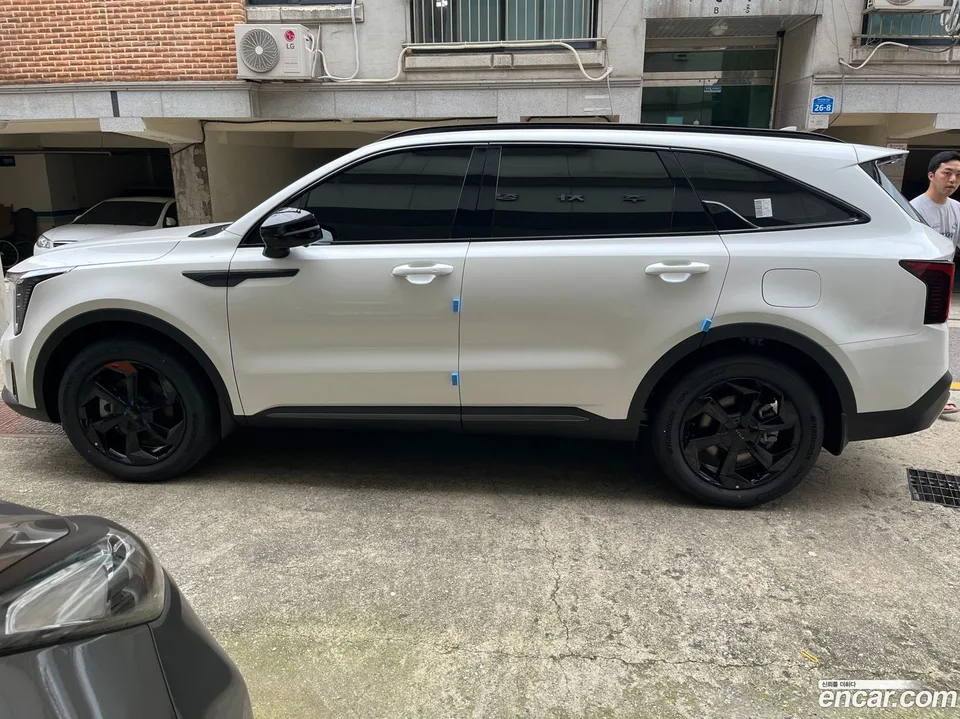 Kia Sorento HEV 1.6 2WD 2025 — миниатюра 4