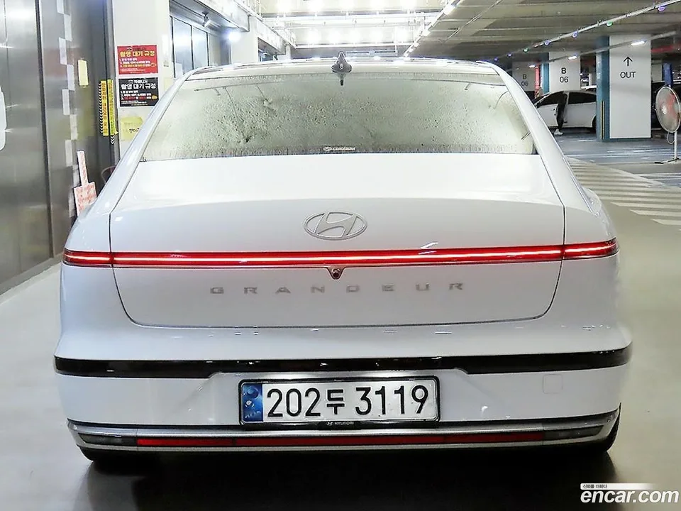 Hyundai Grandeur 2.5 2WD 2024 — миниатюра 4