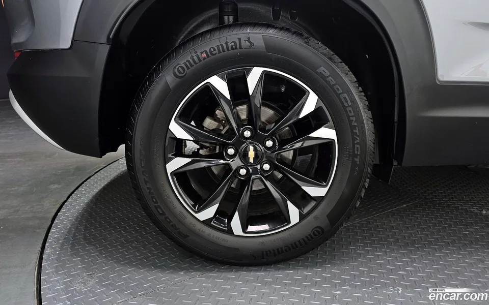 Chevrolet Trailblazer 1.3 4WD 2023 — миниатюра 5