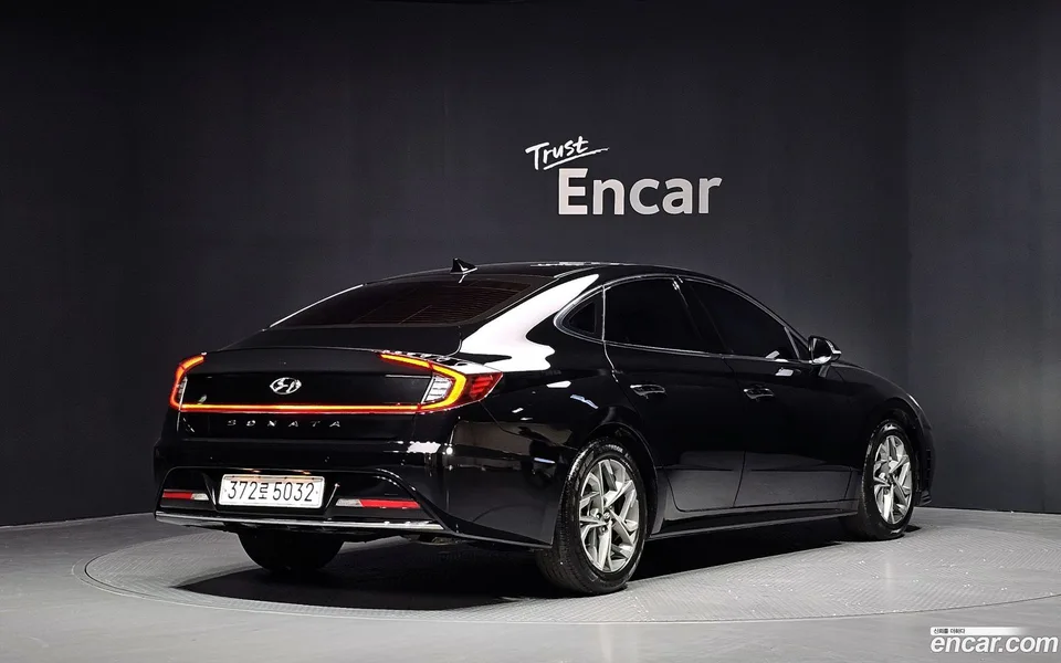 Hyundai Sonata 2.0 2022 — миниатюра 2