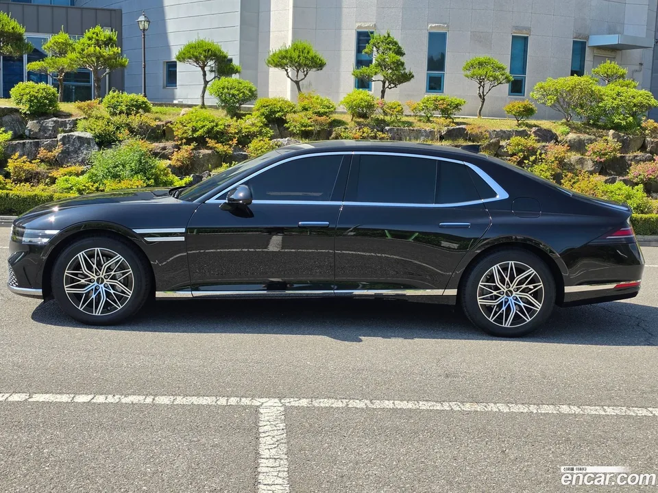 Genesis G90 3.5 2WD 2022 — миниатюра 2