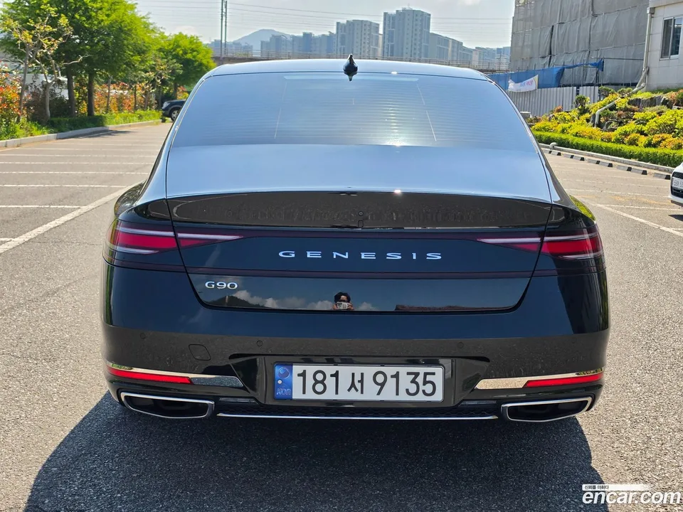 Genesis G90 3.5 2WD 2022 — миниатюра 4