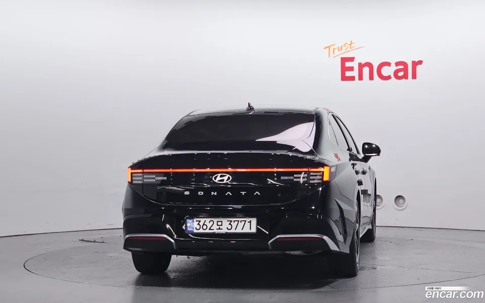 Hyundai Sonata The Edge 2.0 2024 — миниатюра 4