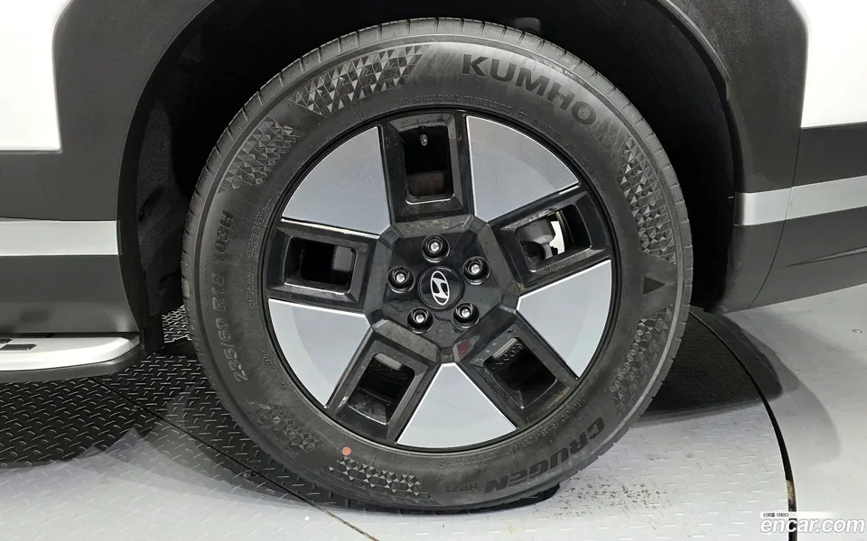 Hyundai SantaFe HEV 1.6 2WD 2024 — миниатюра 2
