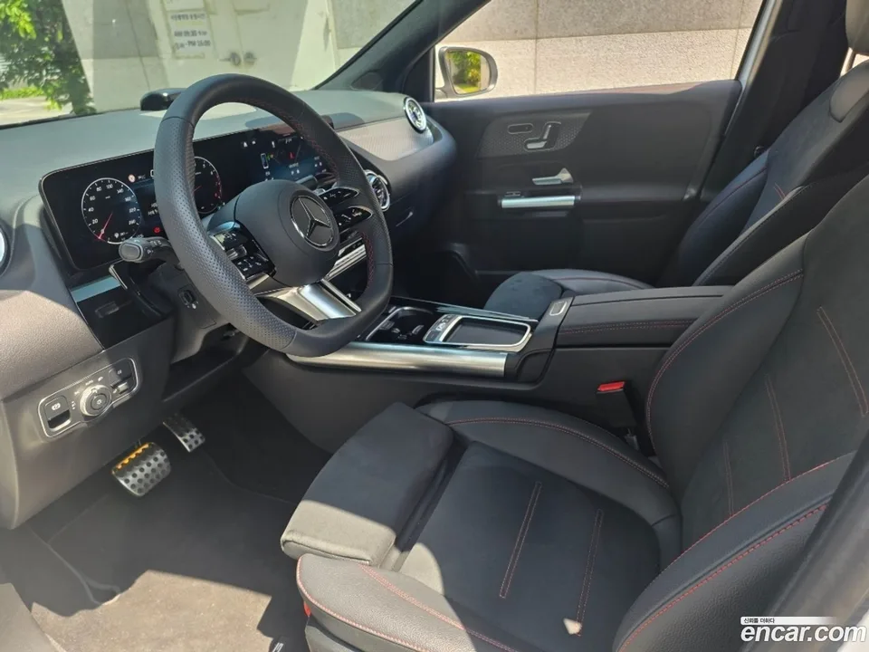 Mercedes-Benz GLA-Class GLA250 4MATIC 2025 — миниатюра 2