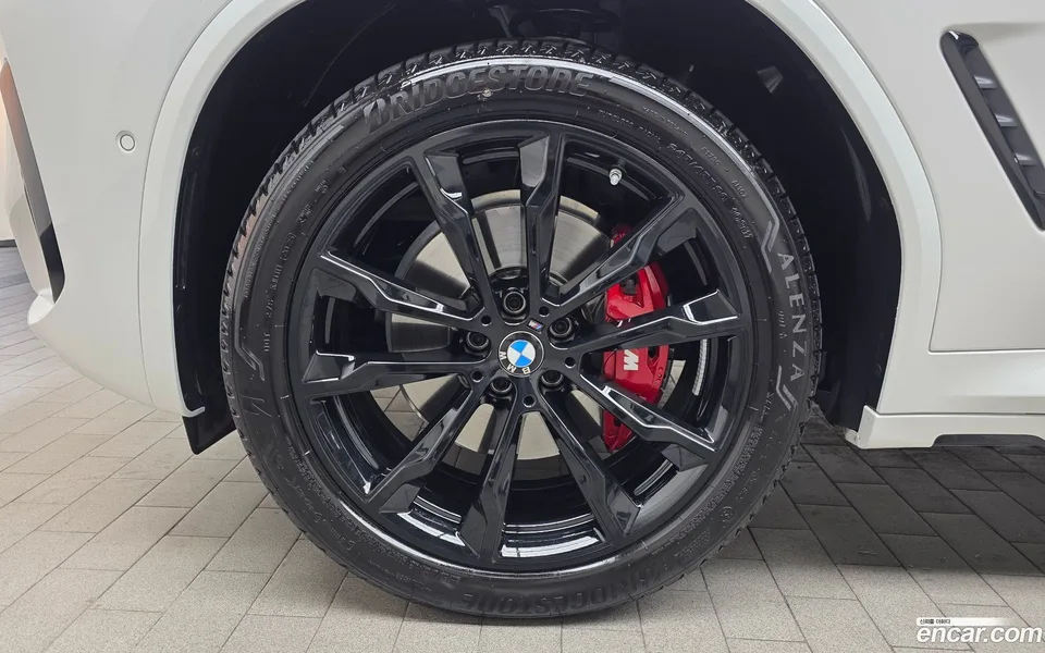 BMW X4 xDrive20i M 2025 — миниатюра 5