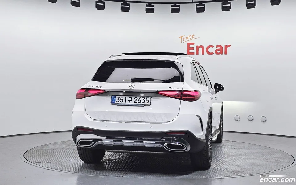 Mercedes-Benz GLC-Class GLC300 4MATIC AMG Line 2026 — миниатюра 4