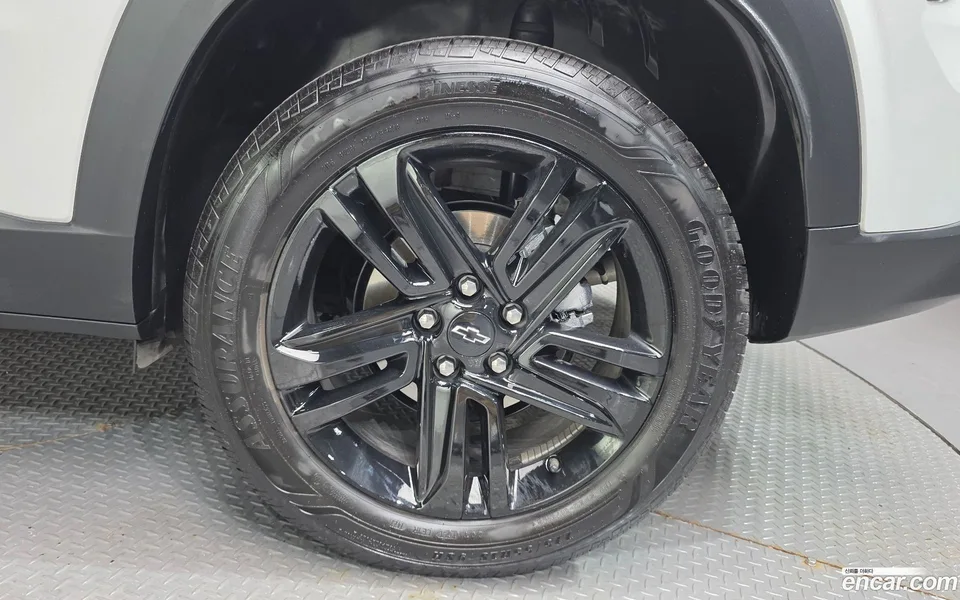 Chevrolet Trax Crossover 1.2 ACTIV 2023 — thumbnail 5