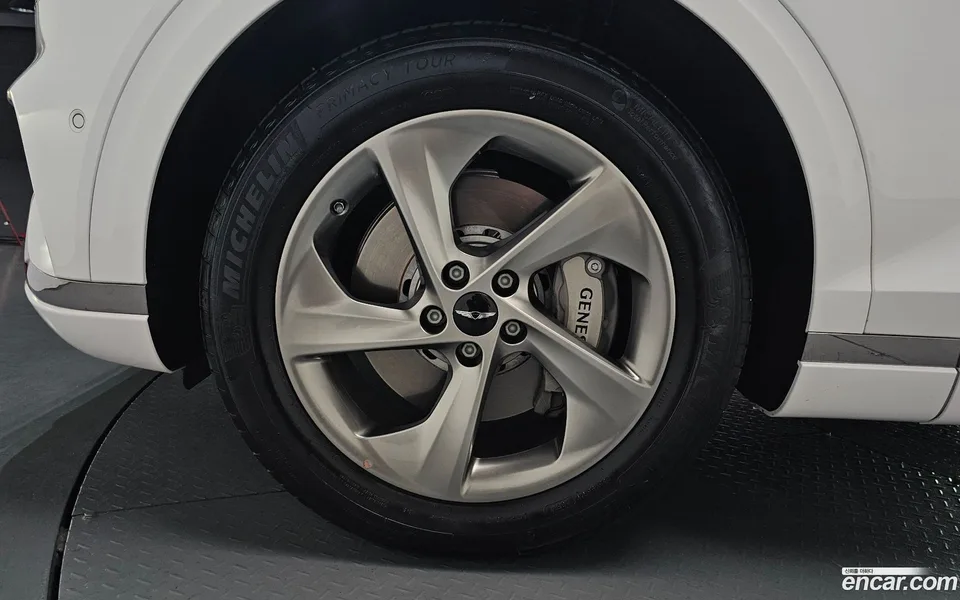 Genesis GV70 2.5T AWD 2024 — миниатюра 2