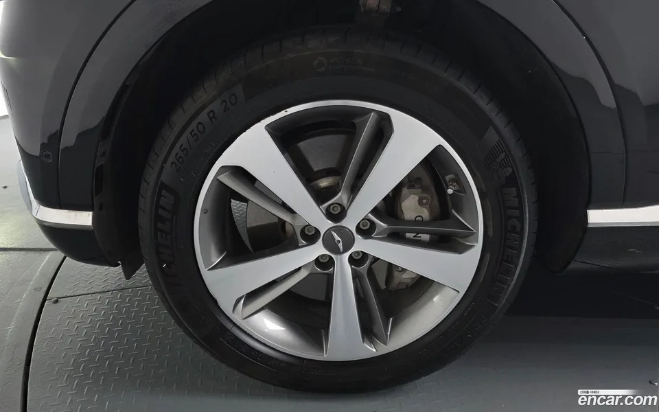 Genesis GV80 3.0 2WD 2023 — миниатюра 5